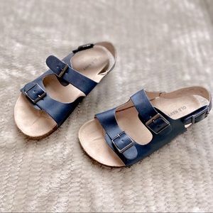 Boys Old Navy Strap Sandals